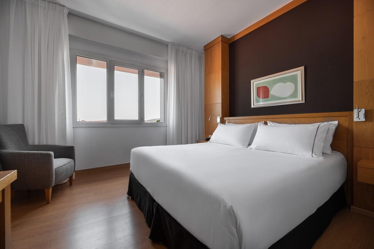 Hotel Hesperia Santiago Peregrino à Saint-Jacques-de-Compostelle Extérieur photo