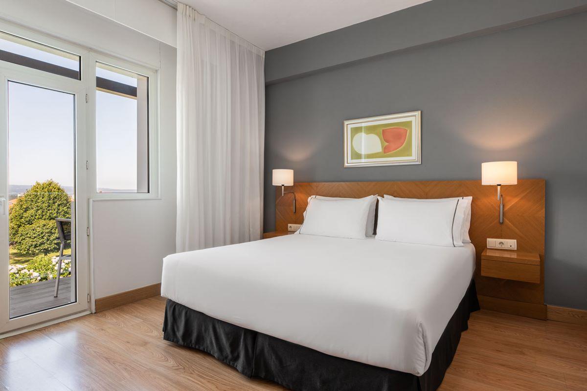 Hotel Hesperia Santiago Peregrino à Saint-Jacques-de-Compostelle Extérieur photo