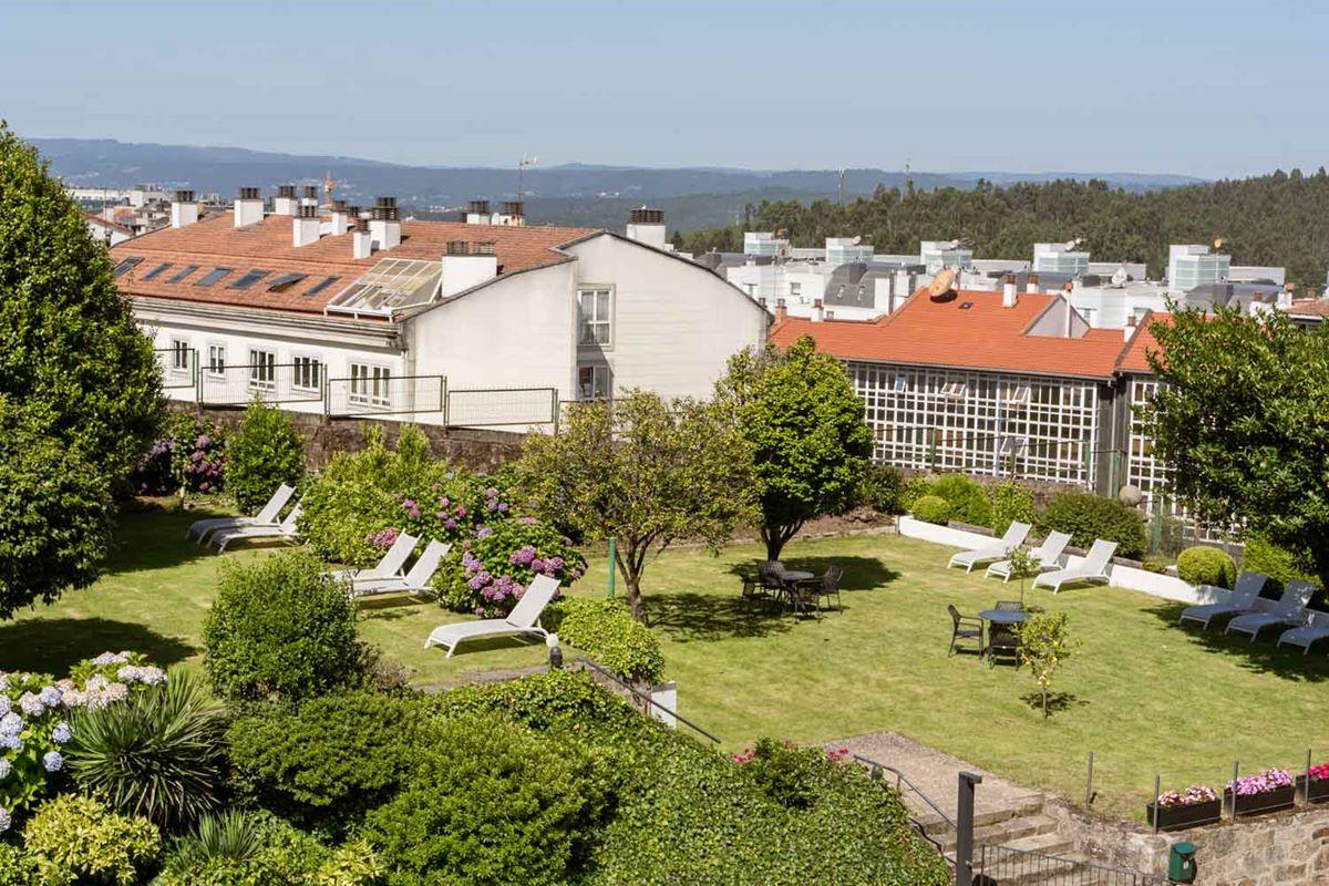 Hotel Hesperia Santiago Peregrino à Saint-Jacques-de-Compostelle Extérieur photo
